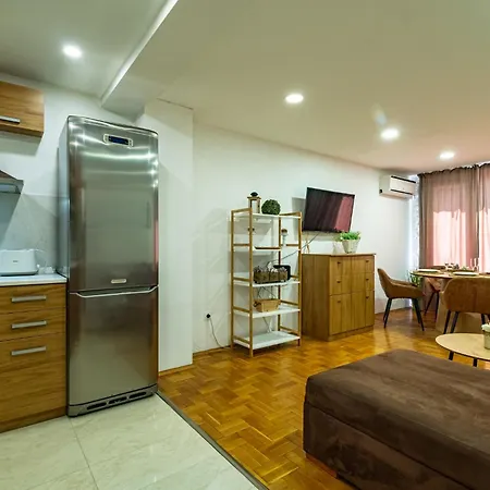 Sunny In The Center Of For 5guests Lejlighed